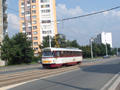 Sólo vozy se při problémech s provozem v době povodní objevily i ve Skvrňanech - zde T3M č. 222 - 18. 8. 2002